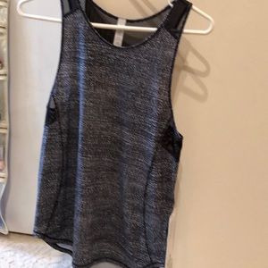 Lulu Lemon grey/black tank